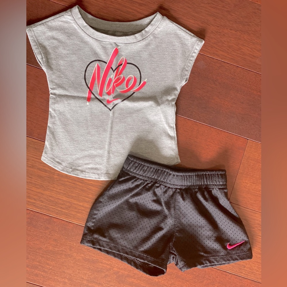 18 month Nike Outfit